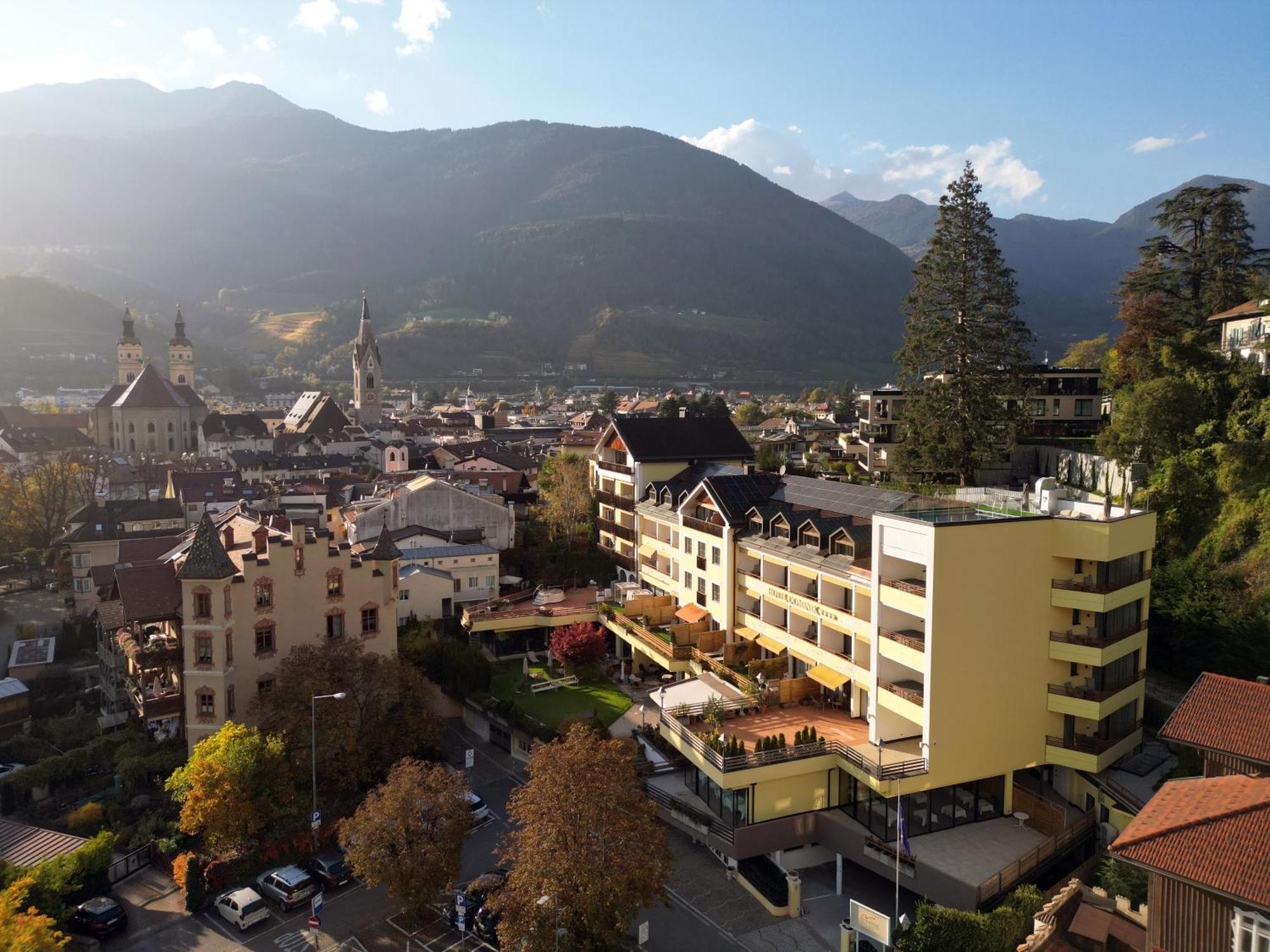 Dominik Alpine City Wellness Hotel - Adults Only Bresanona Exterior foto
